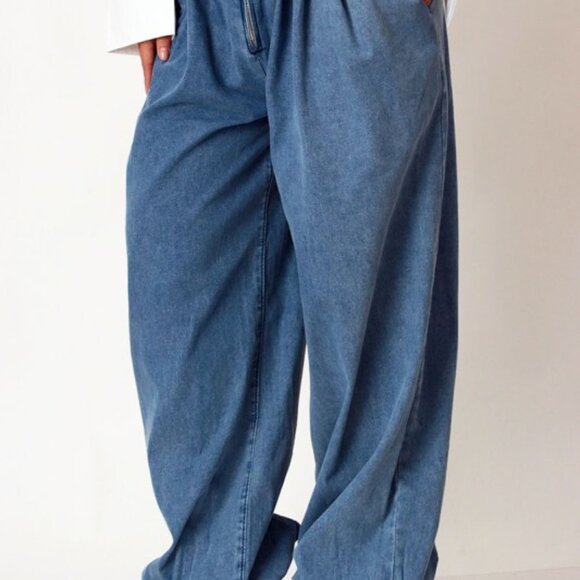 Jeans - Picture 7 of 7